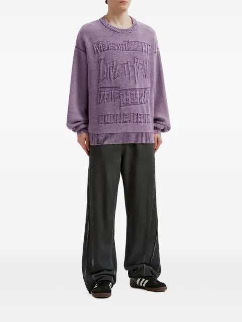 izzue logo-embossed cotton sweater
