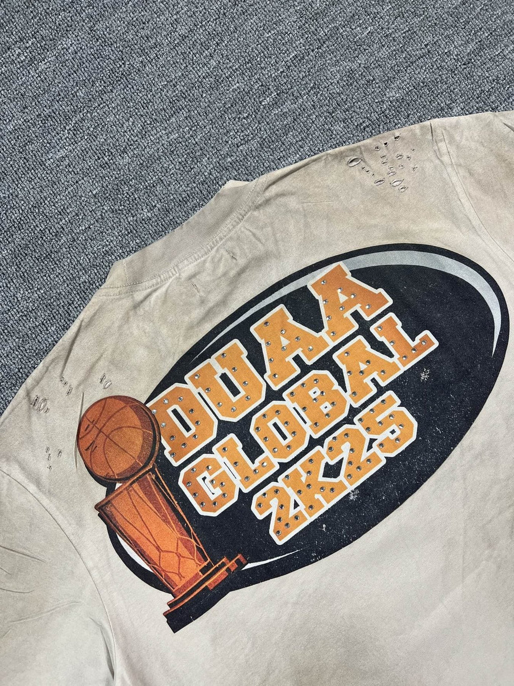 DUAA New Age Basketball Graphic T-Shirt