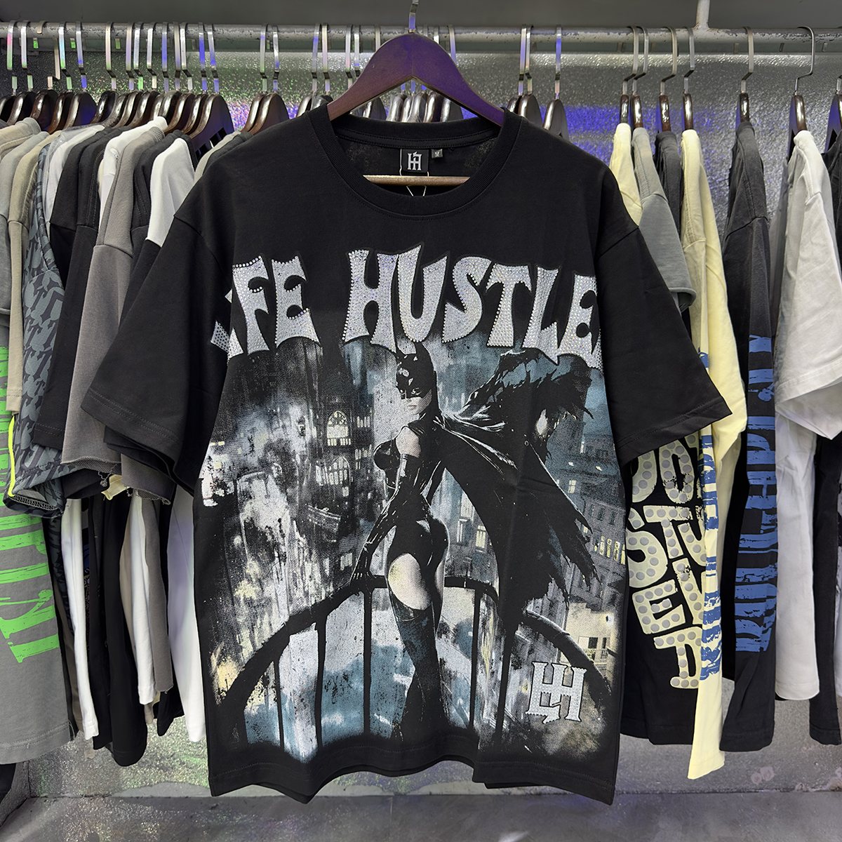 Life Hustlere Cat Women No Days Off Graphic T-Shirt