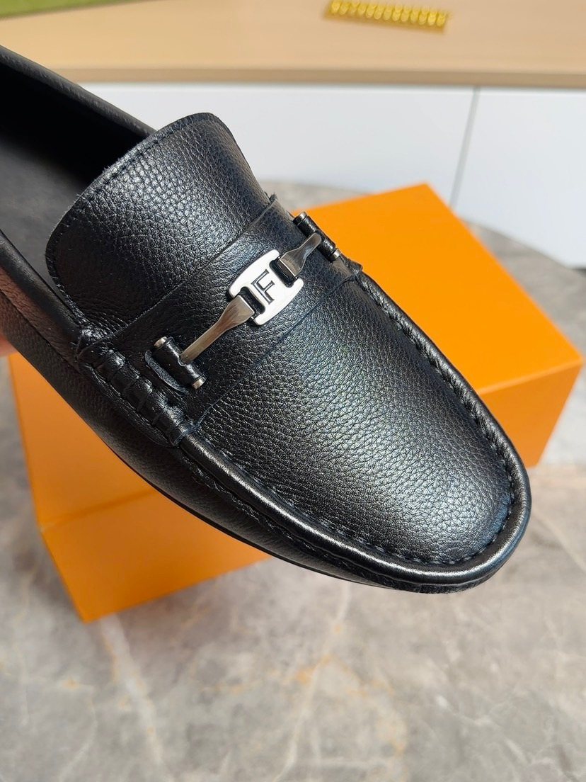 Fendi Black Metal-Hardware Loafers