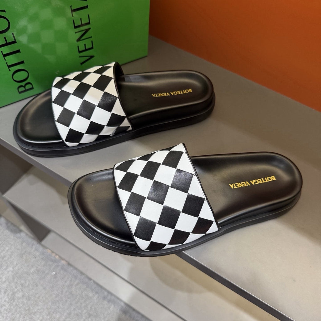 Bottega Veneta Checkerboard Slide Sandals - Black and White