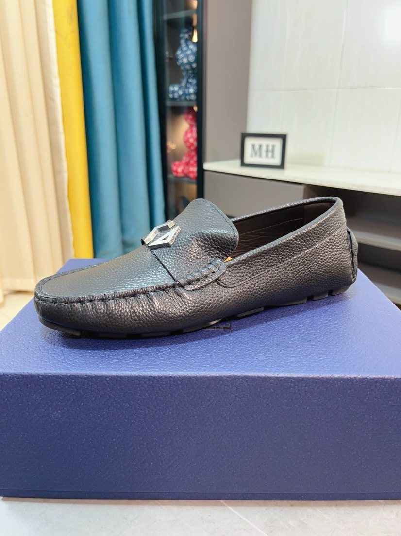 Dark Gray Pebbled Hardware Loafers