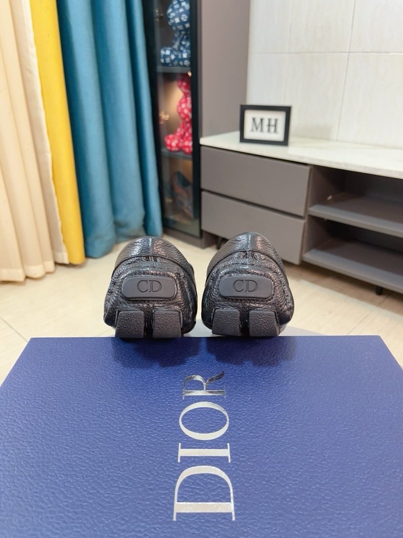 Dark Gray Pebbled Hardware Loafers
