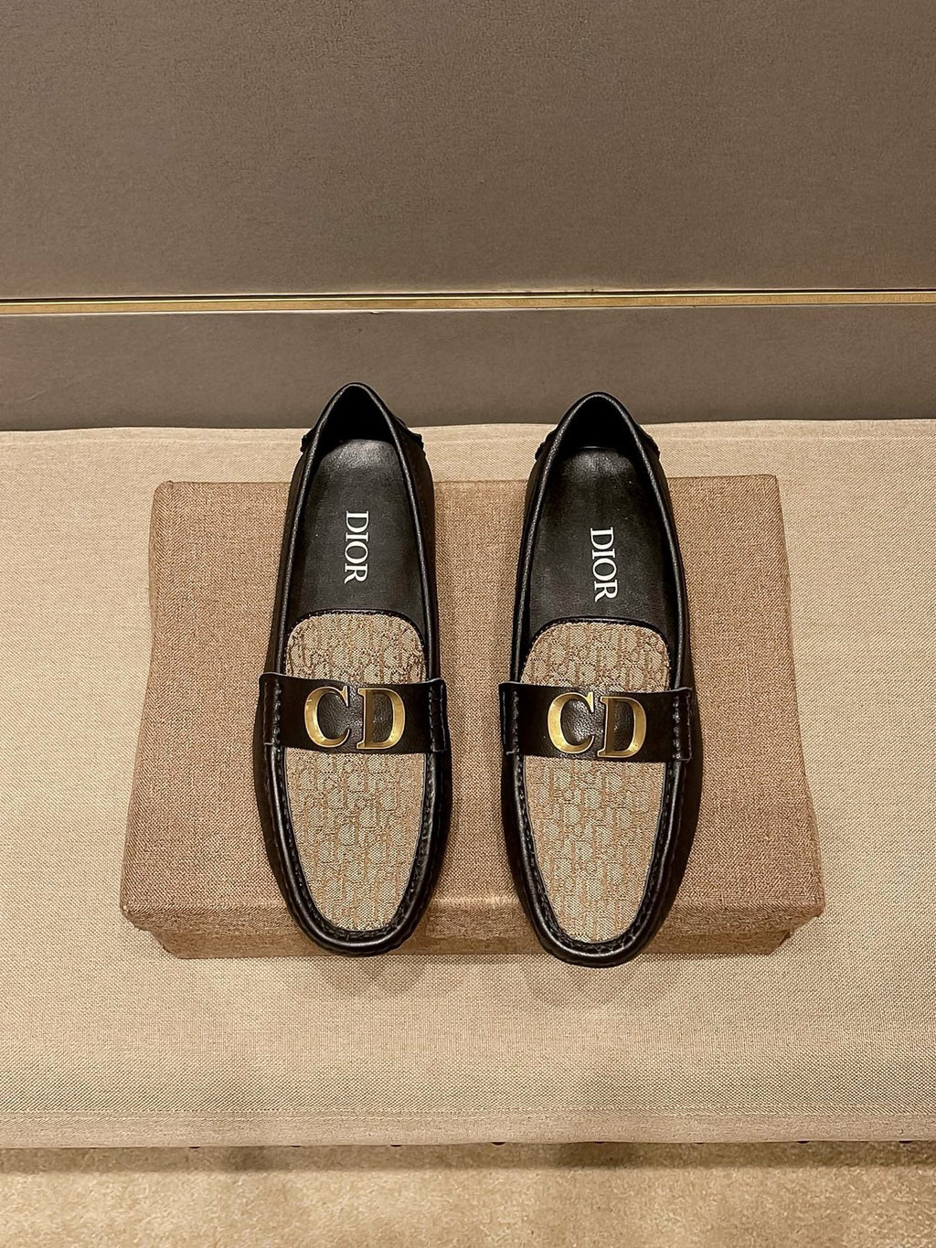 Dior Men's Patterned Vamp Buckle Loafers