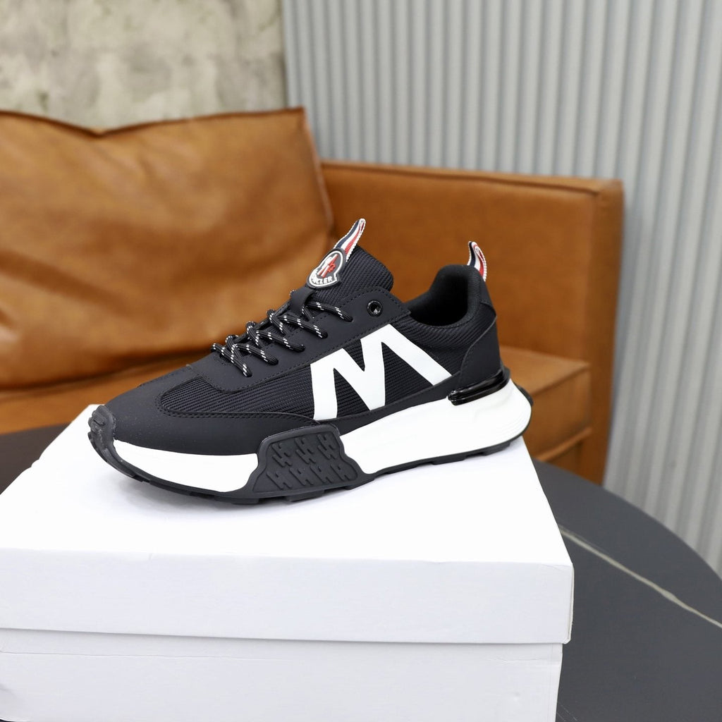Moncler Men's Contrast Sole Low-Top Sneakers