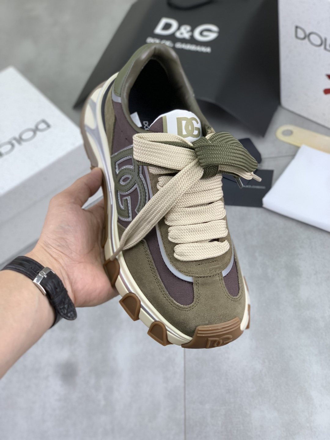 Dolce & Gabbana Logo Panel Low-Top Sneakers