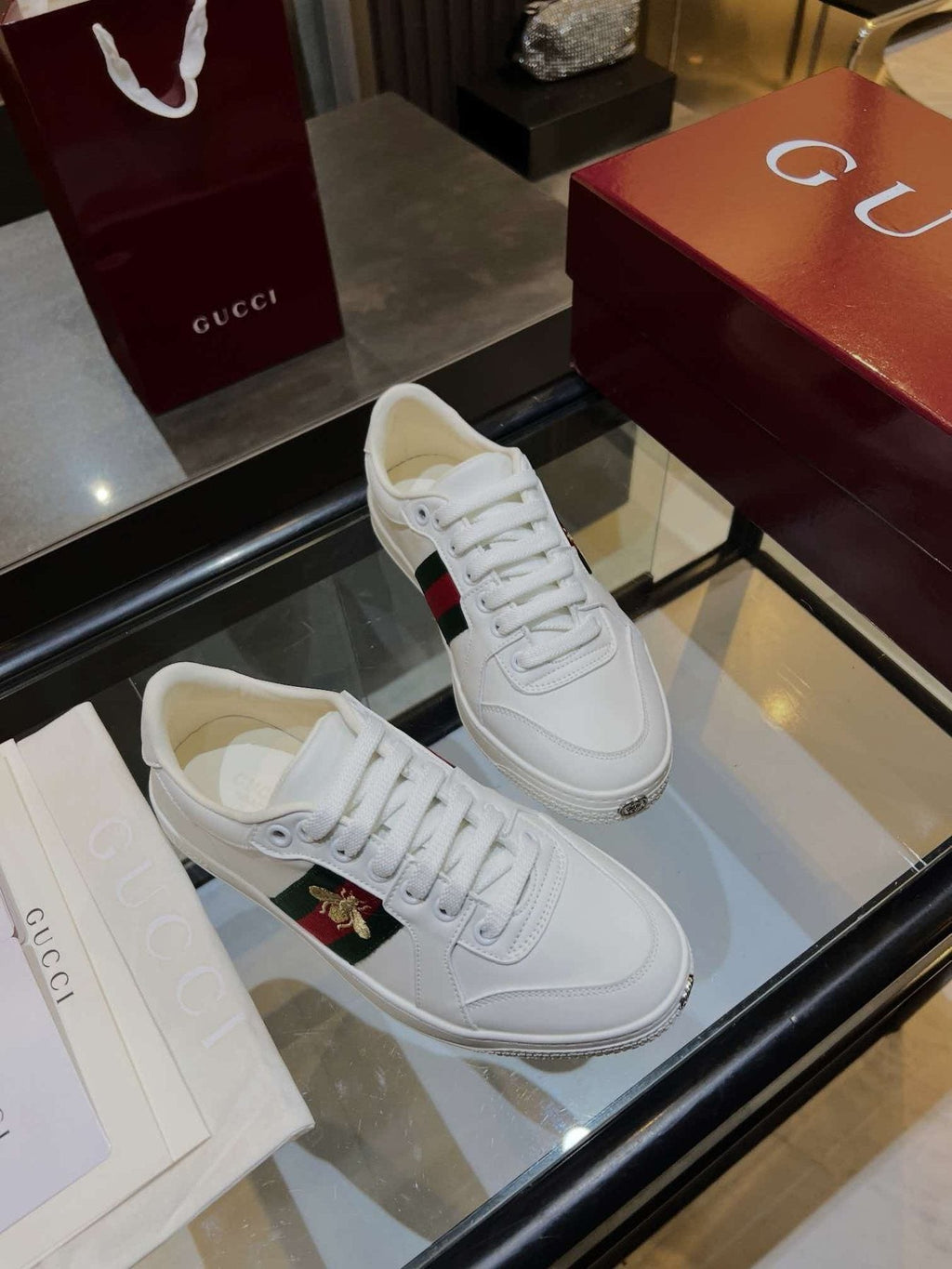Gucci White Stripe Bee Low-Top Sneakers - White Rubber Sole